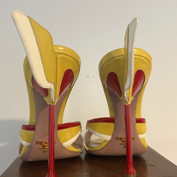 Prada Hot Rod yellow heels - Picture 3 of 10